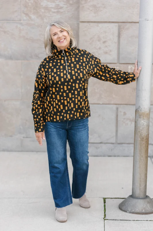 Dolyn Top Cozy Women's Sherpa - lined