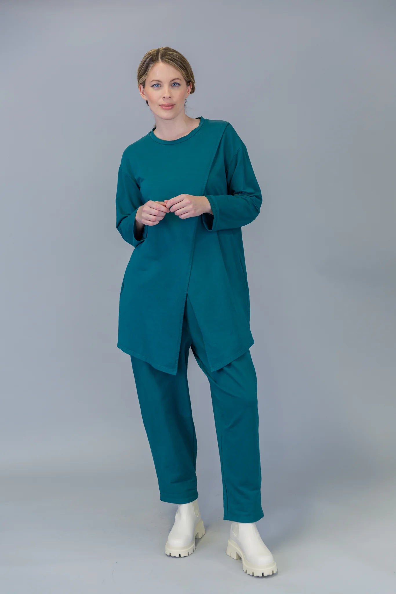 Paolo Tricot Sale, SU8437 Cross Over Tunic 50% Off Regular Price Relaxed Women's Beachy