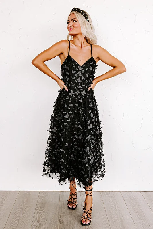 Garden Party Glow Midi in Black Sporty Women's Athleisure 