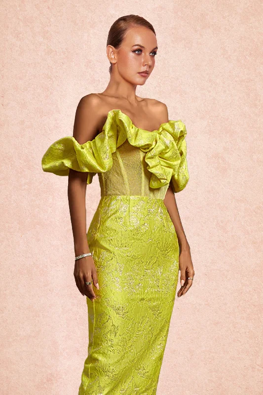 YELLOW OFF SHOULDER PLEATED MIDI BODYCON DRESS Scandinavian