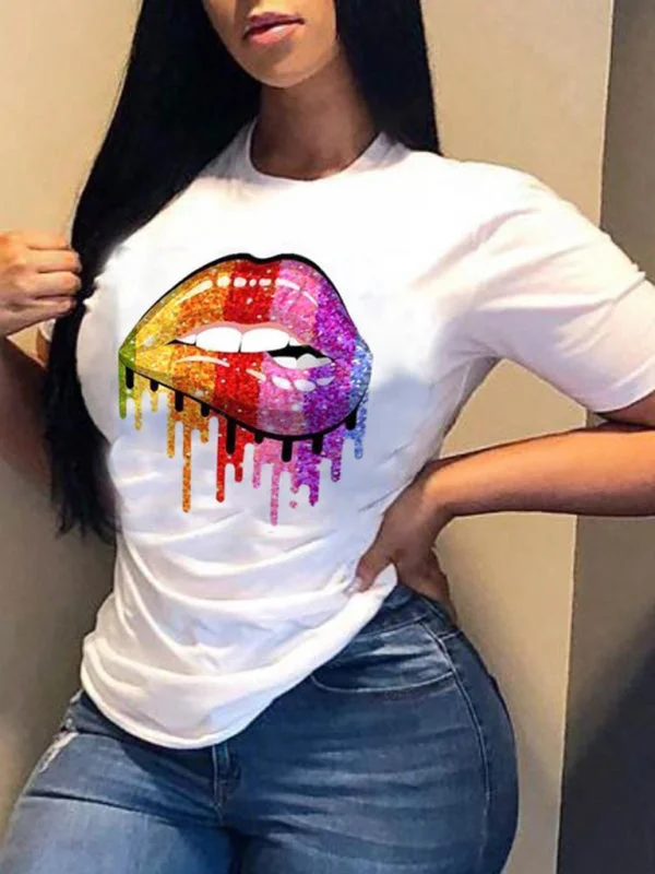 Women's Vibrant Lip Motif Printed Round Neck T-Shirt Practical Women's Multi - 