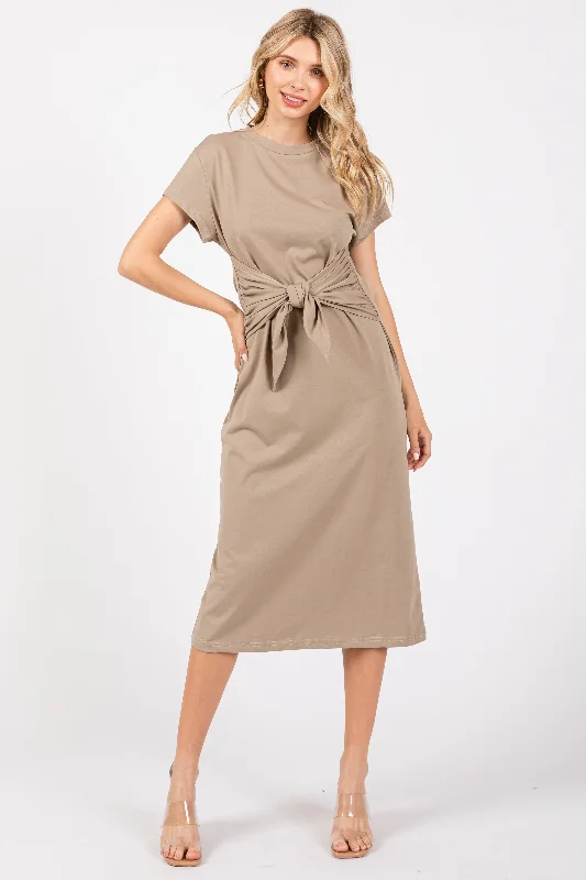 Mocha Tie Front Round Neck Knit Midi Dress Street