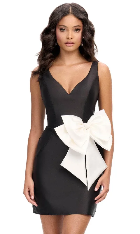Ashley Lauren 4785 - Wide Strap Bow Accent Cocktail Dress Vacation