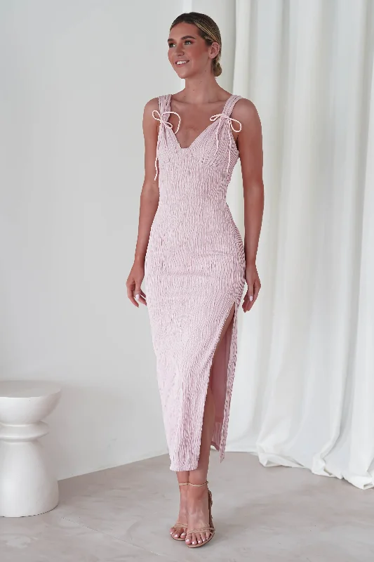 Simona Textured Maxi Dress | Blush Dynamic Women's Moto