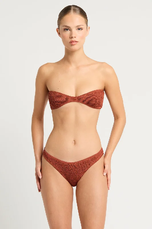 Layla Crop Feminine Women's Style 