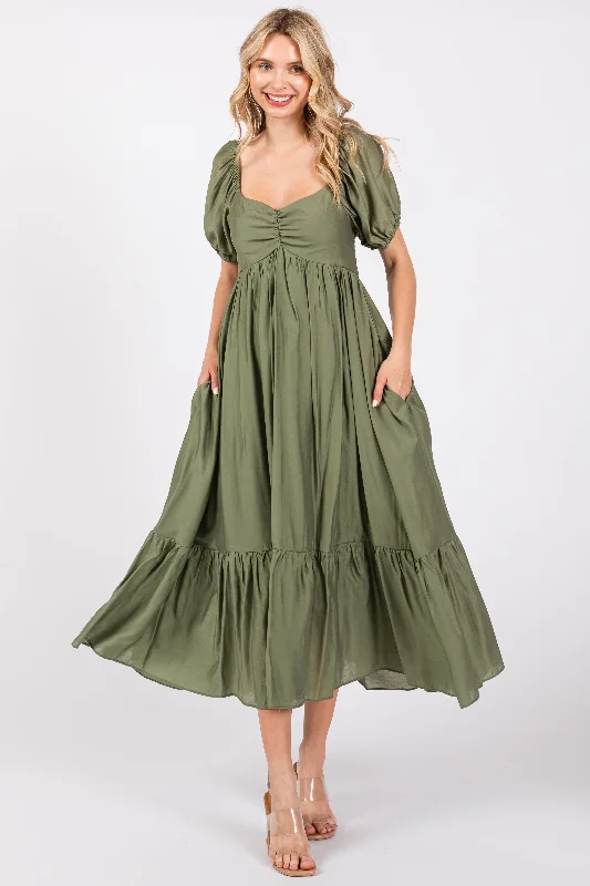 Olive Ruched Sweetheart Neck Tiered Midi Dress Scandinavian