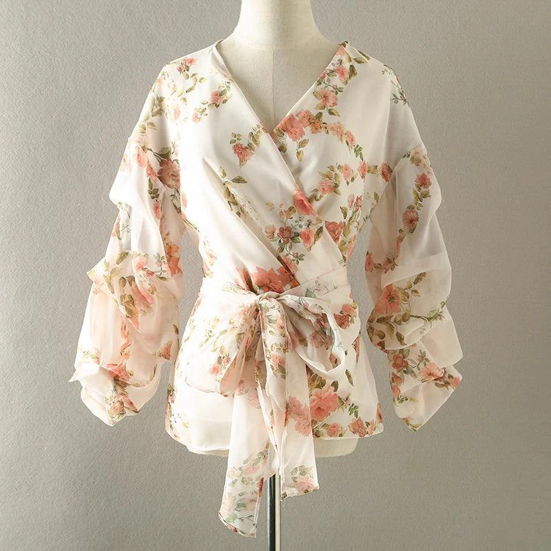 FLORAL DREAM WRAP TOP Modern Women's 