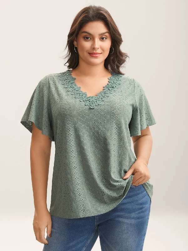 Textured Eyelet Stretchy V-Neck T-Shirt Sophisticated Women's 