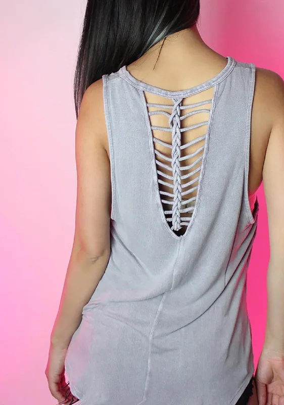 Plot Twist Top in Lavender Athletic Women's High - 